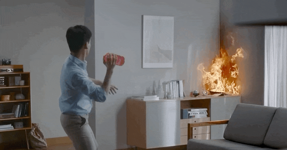 O vaso de flores da Samsung que você arremessa para apagar incêndios