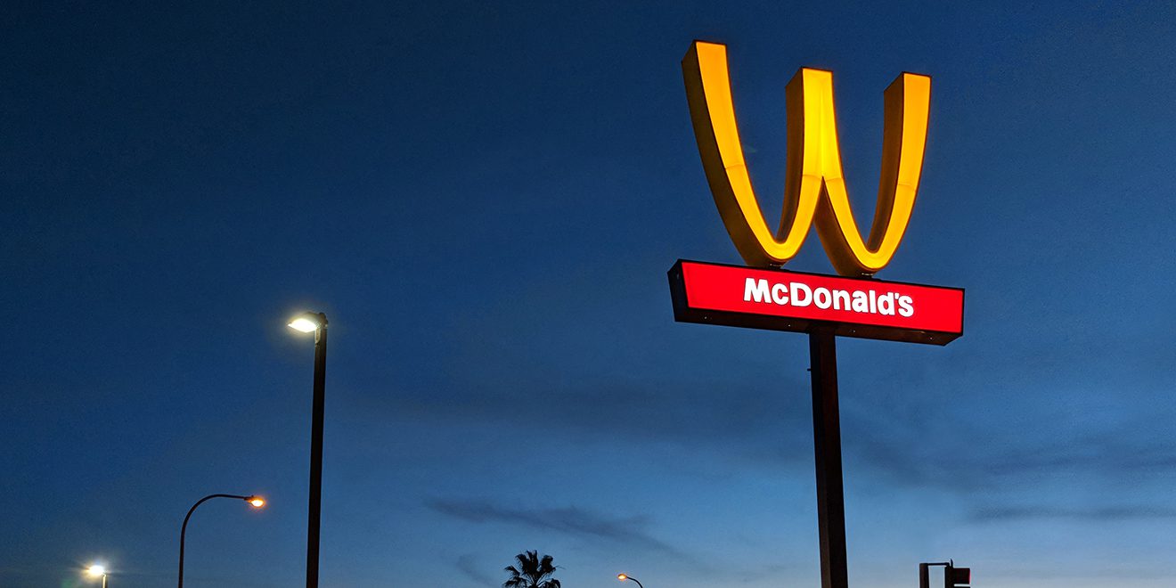 McDonald's segue nos lembrando que o print não morreu