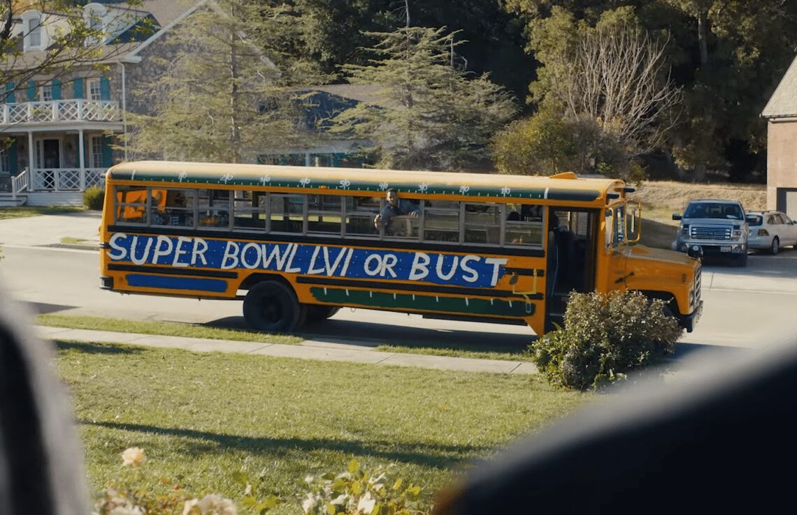 Pepsi larga na frente e lança super-teaser com ex-jogadores em viagem rumo ao Super Bowl