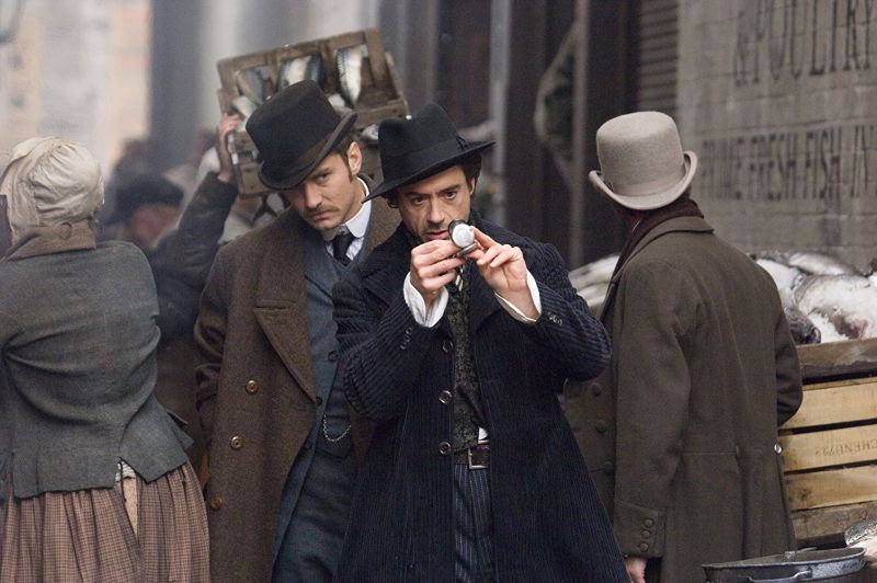Robert Downey Jr. deve produzir série de Sherlock Holmes na HBO Max