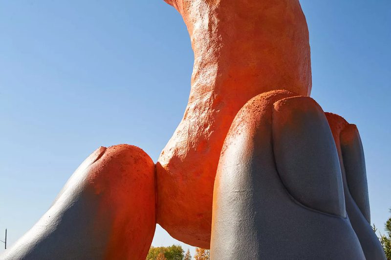 statue cheetos canada 2 1